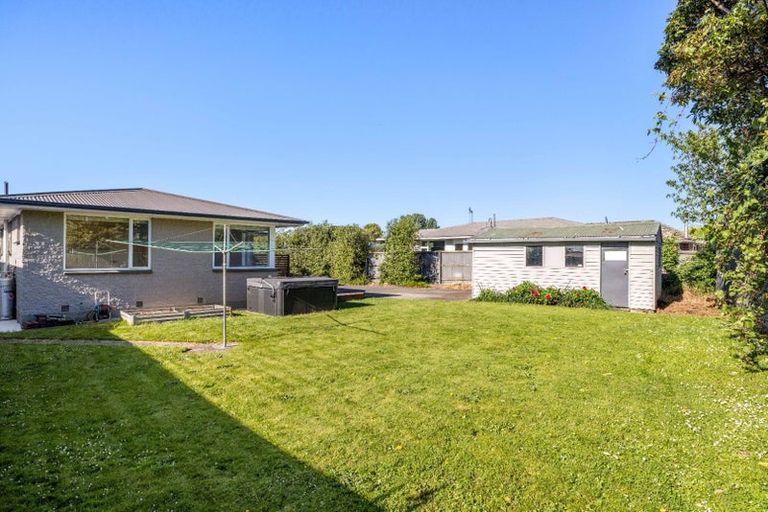 Photo of property in 4 Roswell Place, Islington, Christchurch, 8042