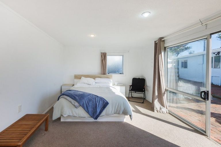 Photo of property in 12 Rangitane Street, Himatangi Beach, Foxton, 4891