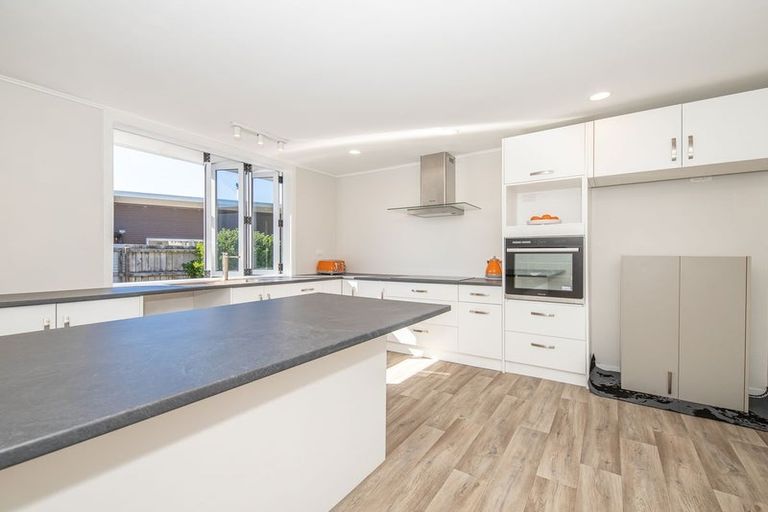 Photo of property in 2 Shelswell Street, Westport, 7825