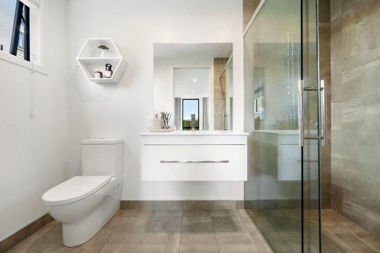 Photo of property in 54 Mount Linton Avenue, Wanaka, 9305