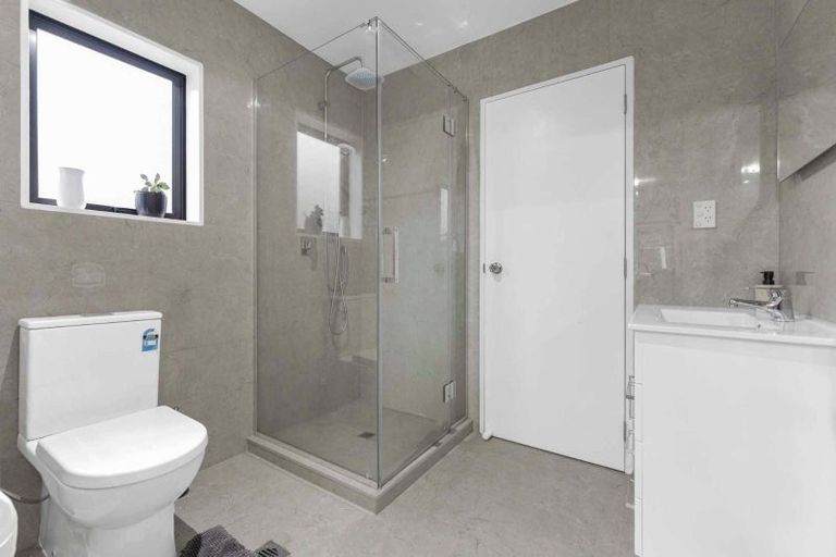 Photo of property in 14a Harrow Place, Manurewa, Auckland, 2102