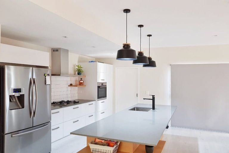 Photo of property in 25 Woodridge Drive, Stanmore Bay, Whangaparaoa, 0932