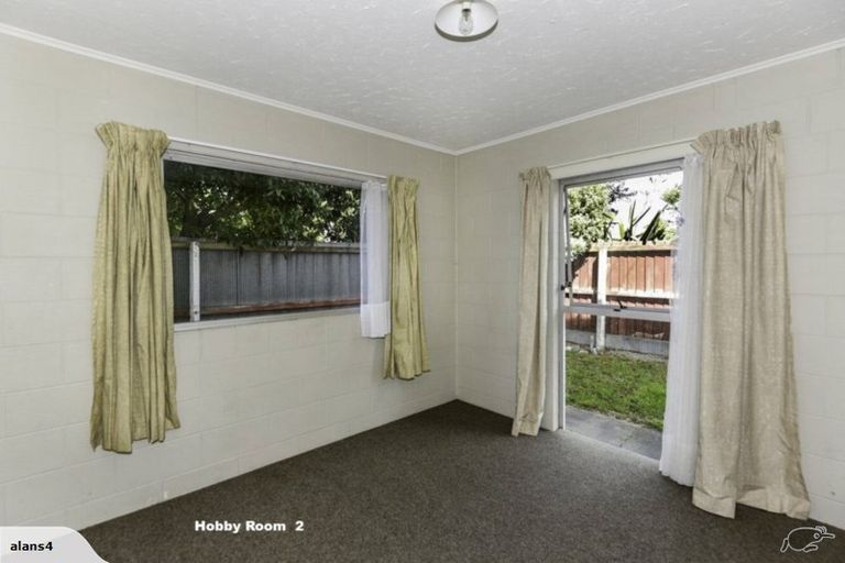 Photo of property in 33 Northfield Road, Casebrook, Christchurch, 8051