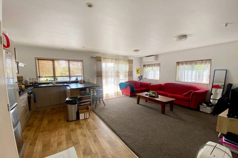 Photo of property in 24 Malaspina Place, Papatoetoe, Auckland, 2025