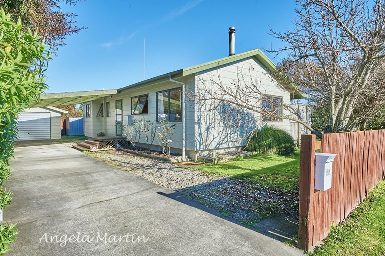 Photo of property in 20 Mercury Street, Milson, Palmerston North, 4414