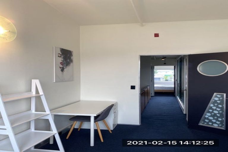 Photo of property in Qba Apartments, 4s/51 Webb Street, Mount Cook, Wellington, 6011