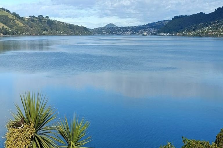 Photo of property in 4 Bewley Avenue, Macandrew Bay, Dunedin, 9014