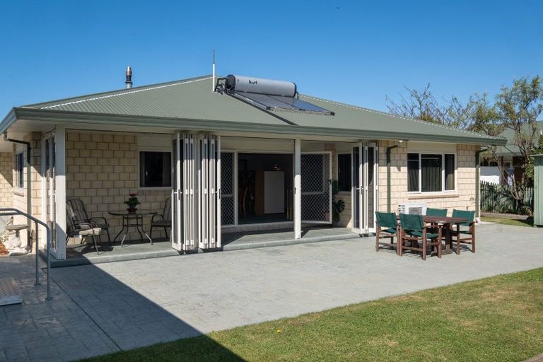 Photo of property in 13a Grey Street, Bay View, Napier, 4104
