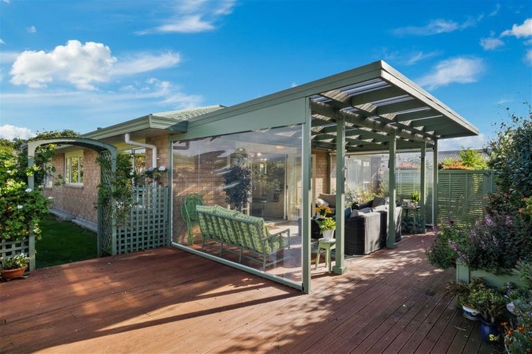 Photo of property in 9 Gimblett Court, Levin, 5510