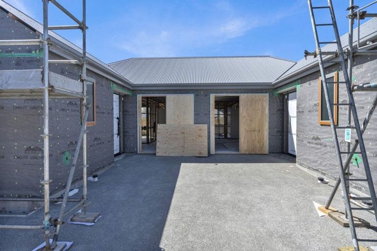 Photo of property in 206a Racecourse Road, Sockburn, Christchurch, 8042