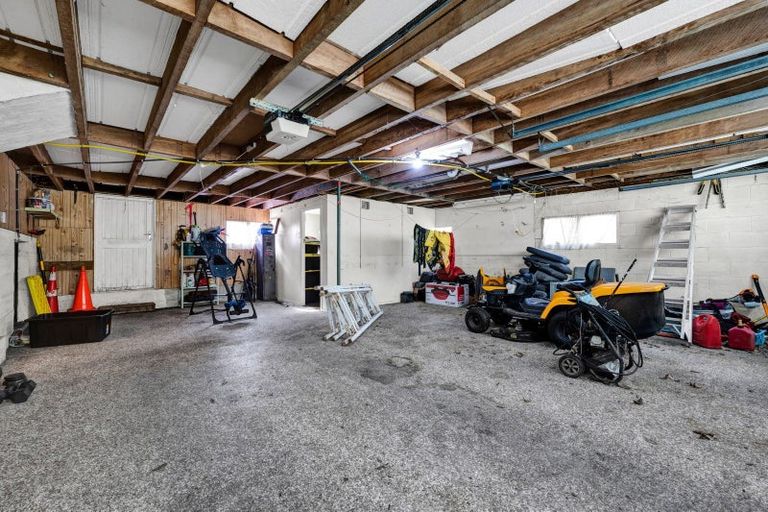 Photo of property in 13 Regan Street, Stratford, 4332