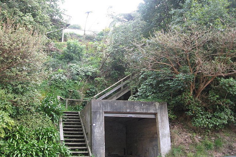 Photo of property in 64 Verviers Street, Karori, Wellington, 6012