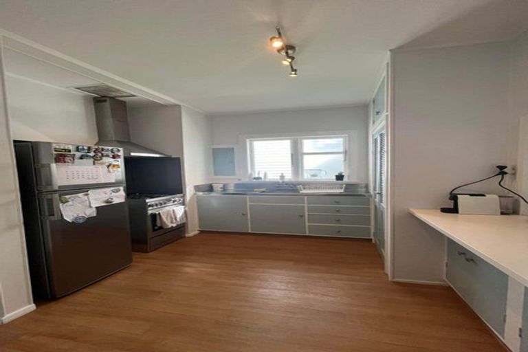 Photo of property in 18 Park Road, Miramar, Wellington, 6022