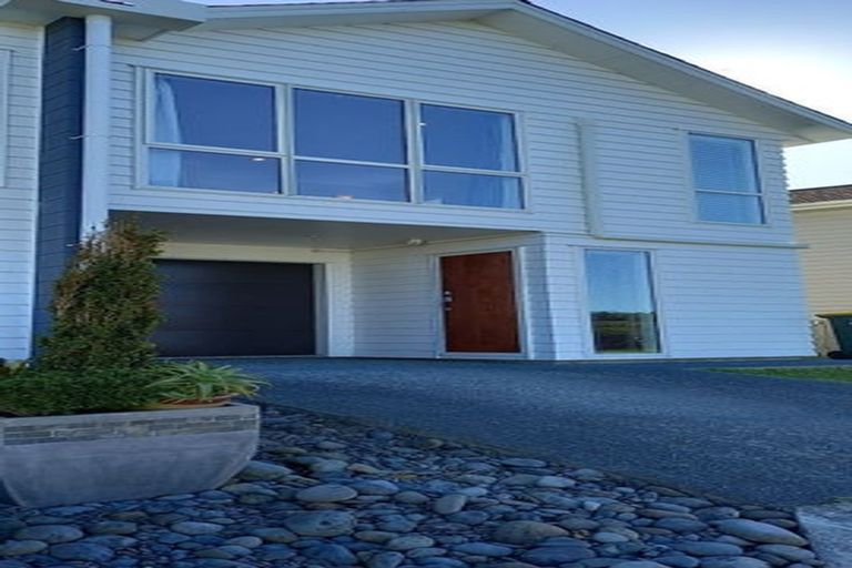 Photo of property in 99 Voyager Drive, Gulf Harbour, Whangaparaoa, 0930