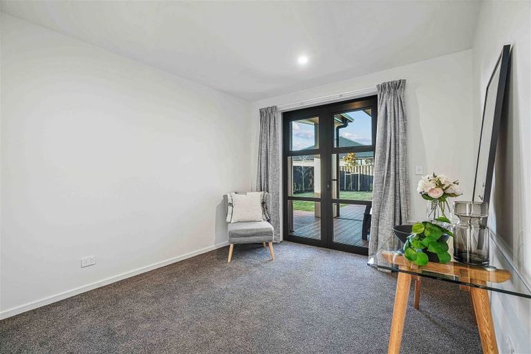 Photo of property in 96 Stationmasters Way, Prebbleton, 7604