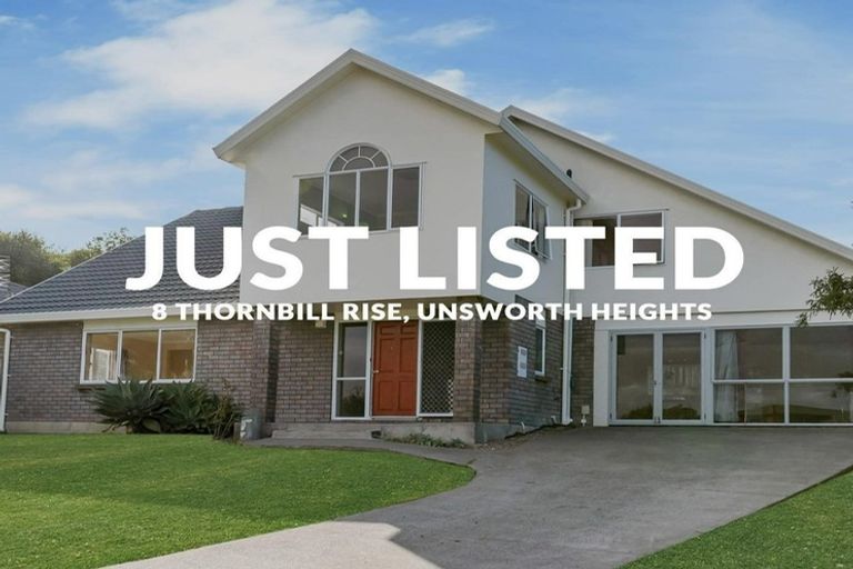Photo of property in 8 Thornbill Rise, Unsworth Heights, Auckland, 0632