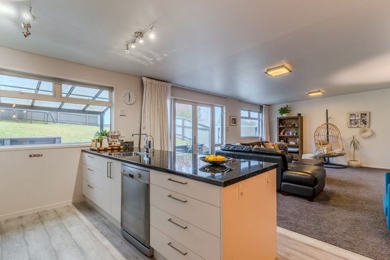 Photo of property in 27 Gilkison Street, Halfway Bush, Dunedin, 9010