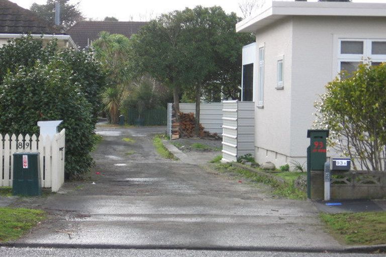 Photo of property in 91 Churchill Avenue, Hokowhitu, Palmerston North, 4410