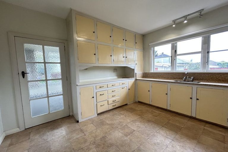 Photo of property in 256 Cranford Street, St Albans, Christchurch, 8052