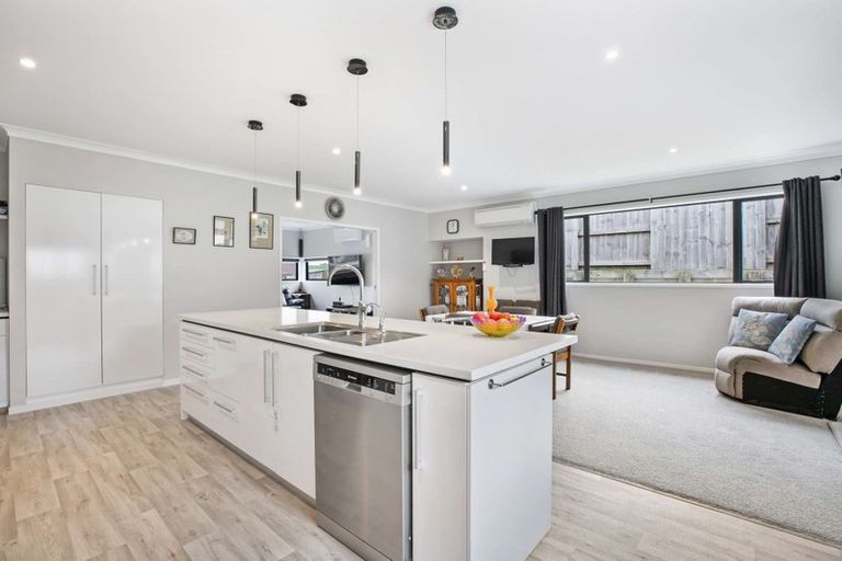 Photo of property in 17 Meadowview Drive, Morrinsville, 3300