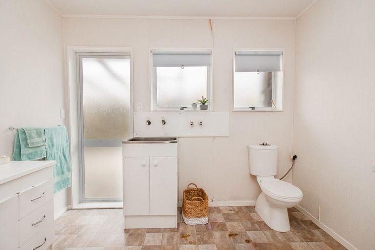 Photo of property in 11unit Hilda Street, Fenton Park, Rotorua, 3010