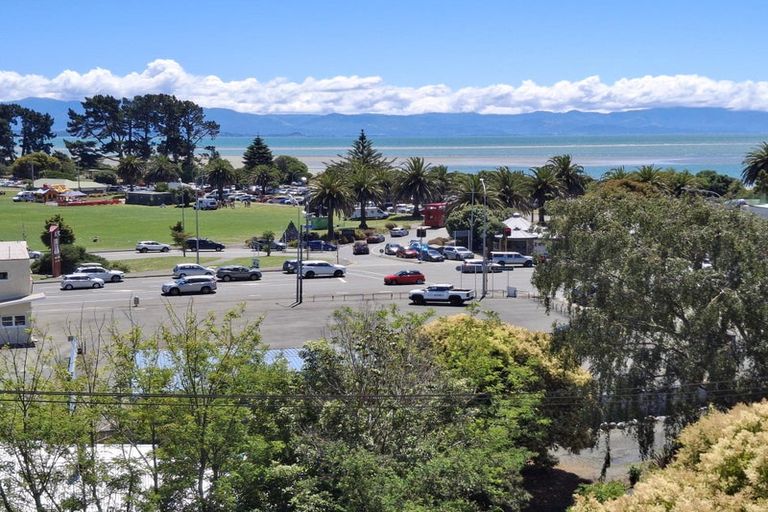 Photo of property in 10 Bisley Avenue, Moana, Nelson, 7011