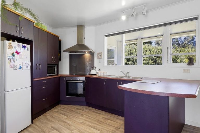 Photo of property in 1/92b South Road, Blagdon, New Plymouth, 4310