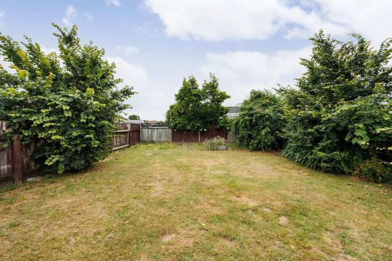 Photo of property in 28-30 Rawhiti Avenue, Palmerston North, 4410