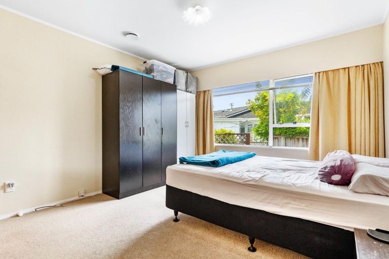 Photo of property in 3/4 Menary Street, Papakura, 2110