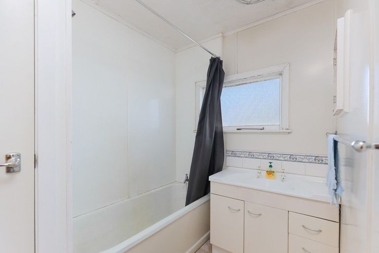 Photo of property in 36 Gladstone Road, Richmond, 7020