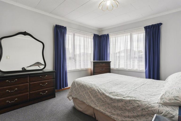 Photo of property in 237 Burwood Road, Burwood, Christchurch, 8083