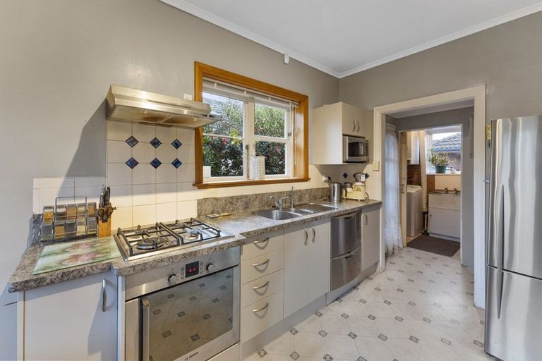 Photo of property in 31 Nile Street, Waterloo, Lower Hutt, 5011