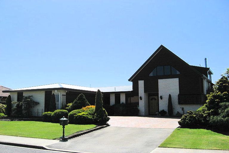 Photo of property in 42 Fairweather Crescent, Kaiapoi, 7630