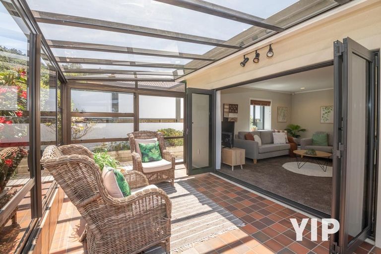 Photo of property in 8 Ramphal Terrace, Khandallah, Wellington, 6035