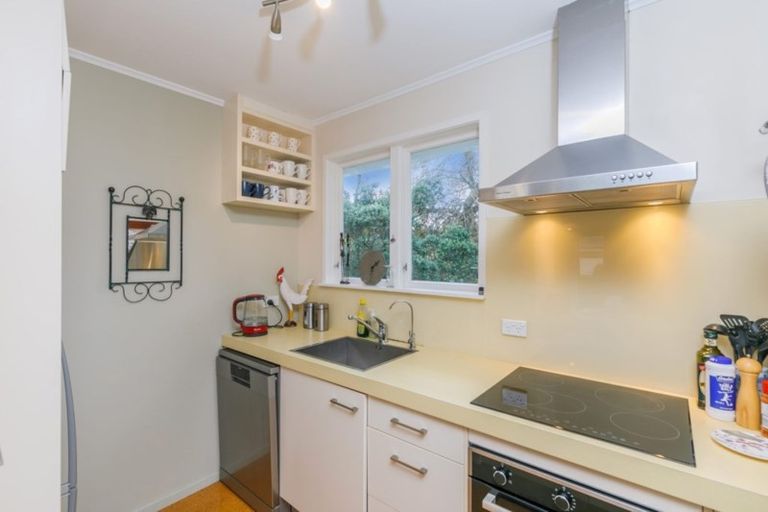 Photo of property in 42 Infidel Place, Torbay, Auckland, 0630