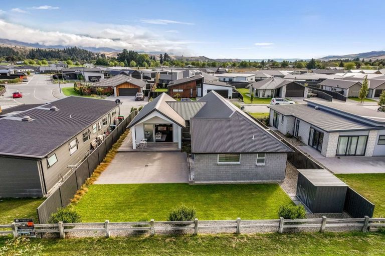 Photo of property in 9 Smitham Drive, Cromwell, 9310