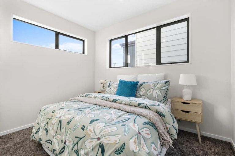 Photo of property in 105b Grove Road, Papakura, 2110