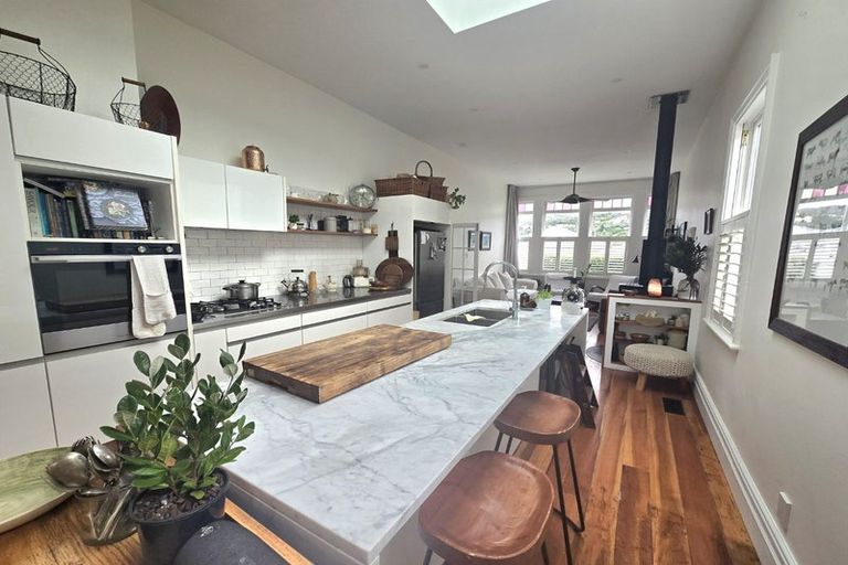 Photo of property in 87 Tiber Street, Island Bay, Wellington, 6023