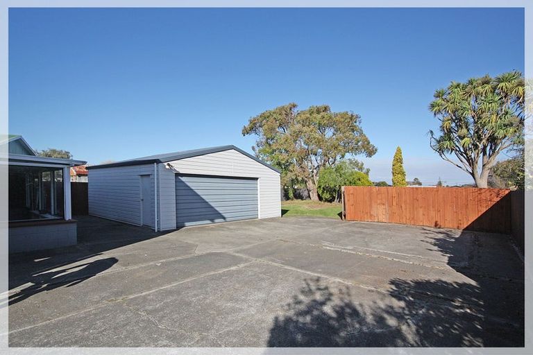 Photo of property in 30a Avenue Road, Foxton, 4814