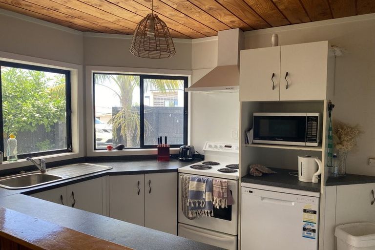 Photo of property in 2/66 Campbell Road, Mount Maunganui, 3116