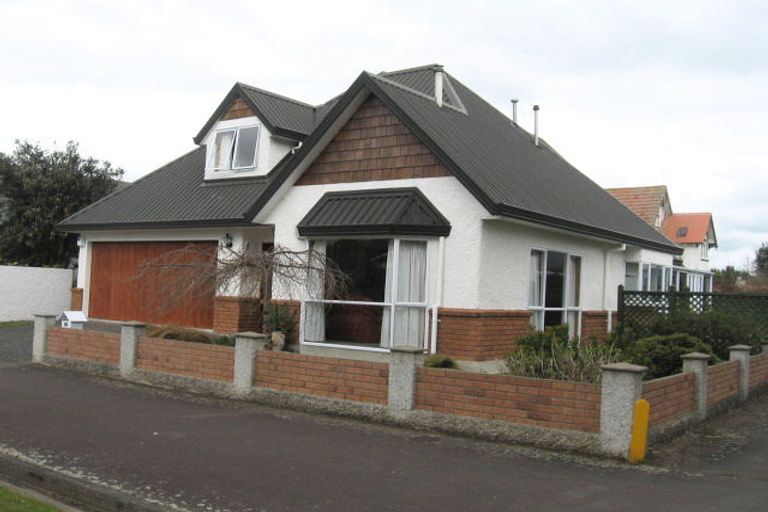 Photo of property in 26b Batt Street, West End, Palmerston North, 4410