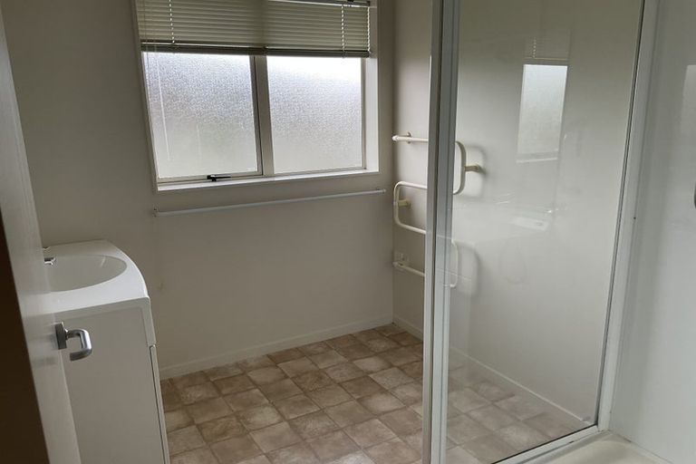 Photo of property in Holdsworth Villas, 26/2 William Donald Drive, Solway, Masterton, 5810