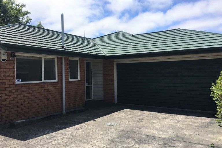 Photo of property in 11a Huia Street, Riccarton, Christchurch, 8041