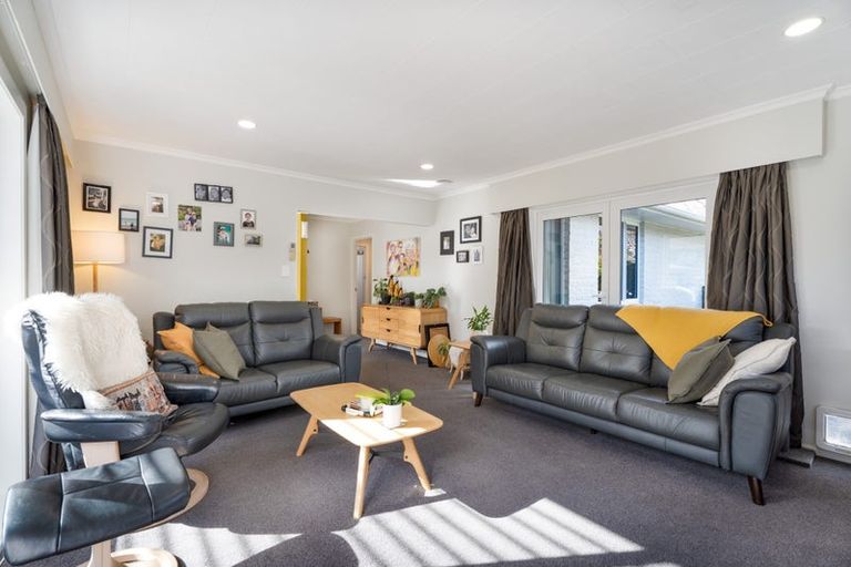 Photo of property in 63 California Drive, Totara Park, Upper Hutt, 5018