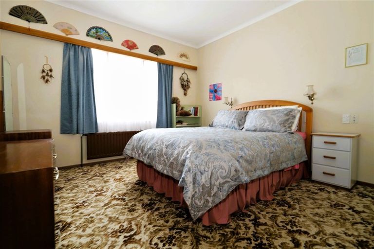 Photo of property in 11 Craig Street, Stratford, 4332