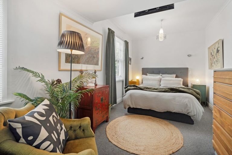 Photo of property in 15 Mcfarlane Street, Mount Victoria, Wellington, 6011