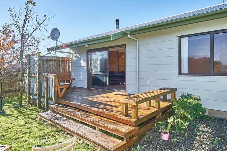 Photo of property in 20 Mercury Street, Milson, Palmerston North, 4414