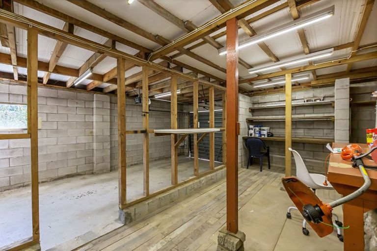 Photo of property in 2/36 Shanaway Rise, Hillcrest, Auckland, 0627