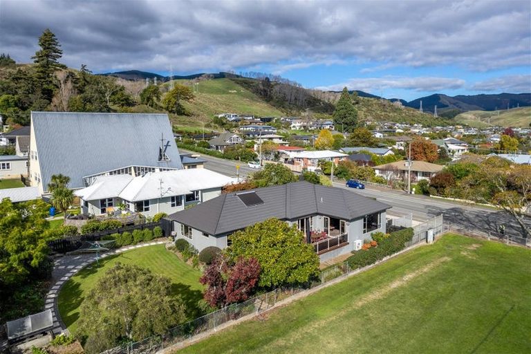 Photo of property in 267 Songer Street, Stoke, Nelson, 7011
