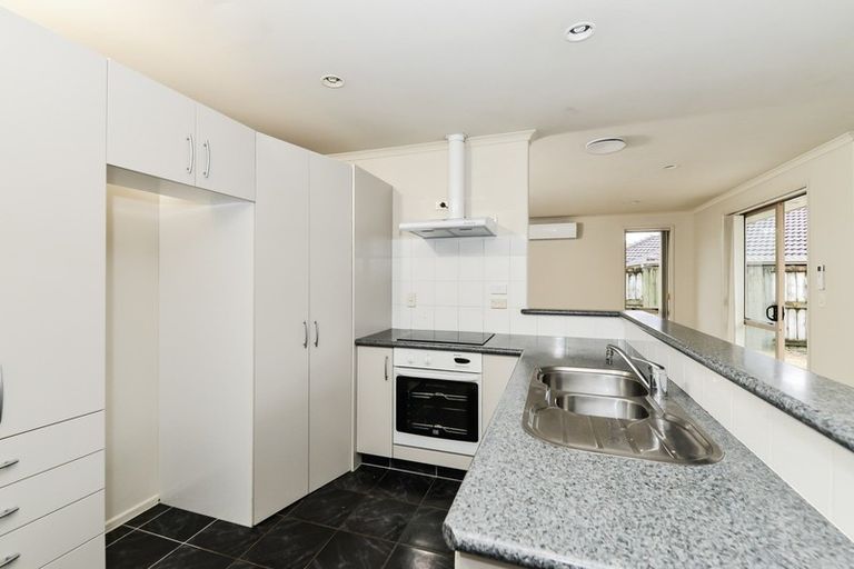 Photo of property in 5 Kingroyal Lane, Hamilton East, Hamilton, 3216